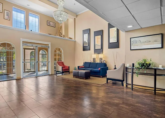Quality Suites Irving-Las Colinas