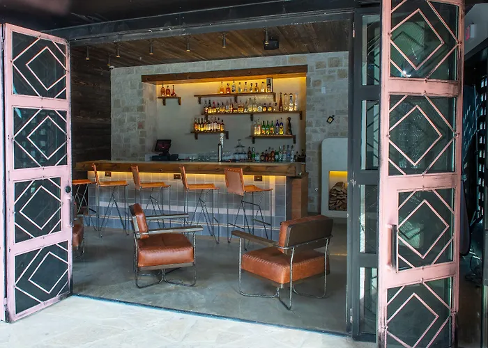 Texican Court, By Valencia Hotel Collection
